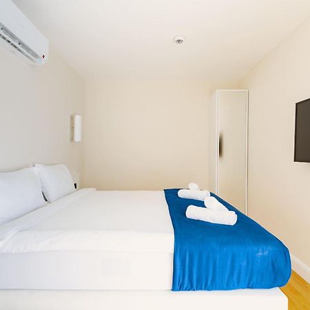 Elegance Sea View Aparthotel In Orbi City Batumi Exterior photo