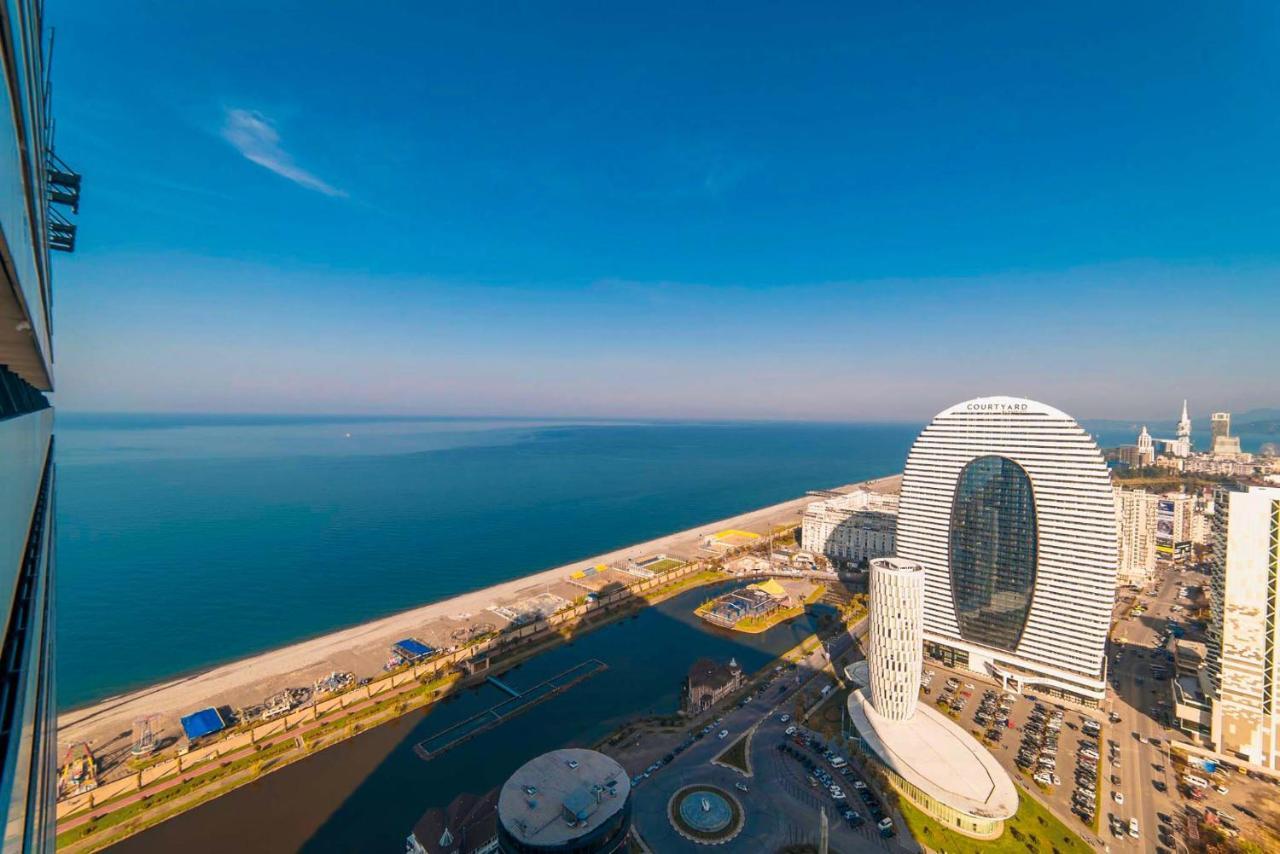 Elegance Sea View Aparthotel In Orbi City Batumi Exterior photo